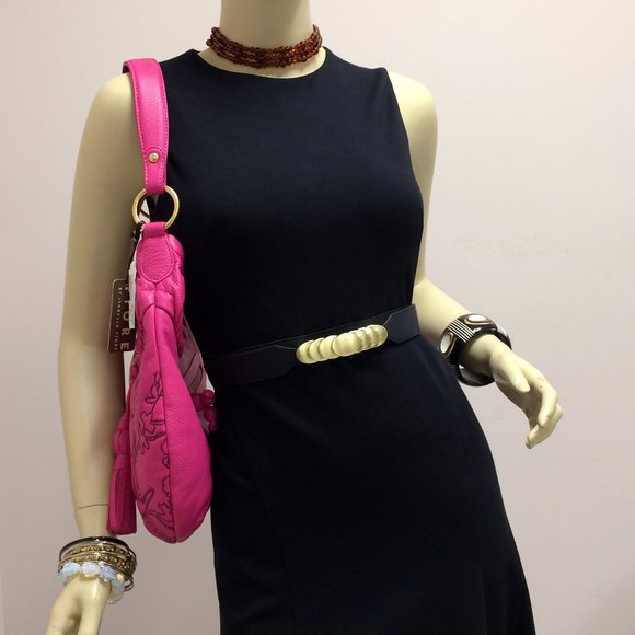 Fiore by Isabella Fiore Pink Stitch Flower Bag - Picture 2 of 9